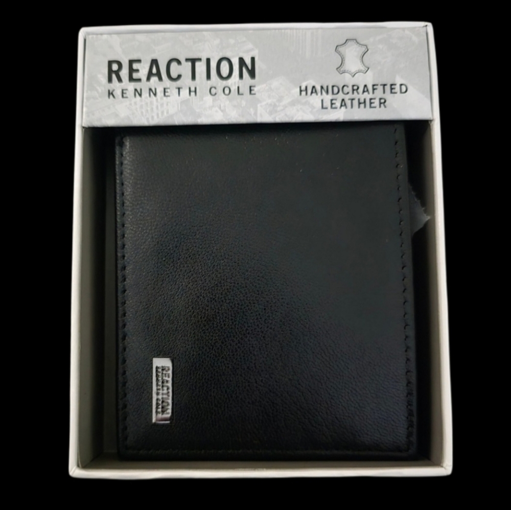Kenneth Cole Reaction Black Leather Wallet - NIB